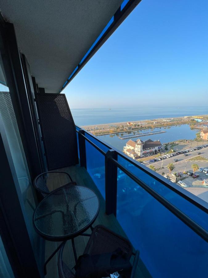Orbi City Suite Батуми Экстерьер фото