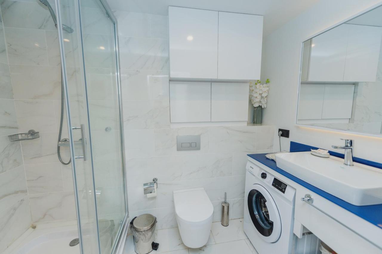 Orbi City Suite Батуми Экстерьер фото