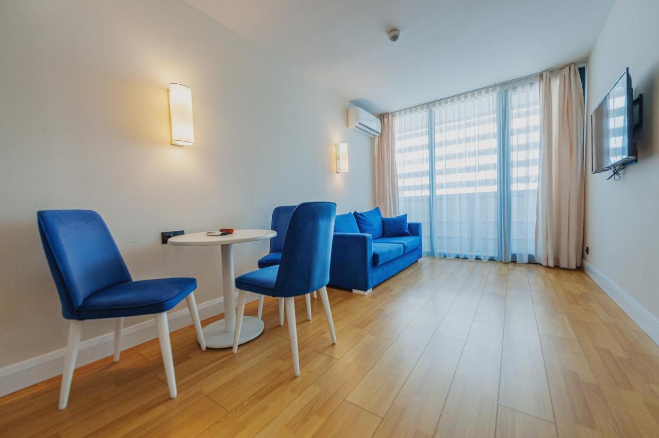 Orbi City Suite Батуми Экстерьер фото