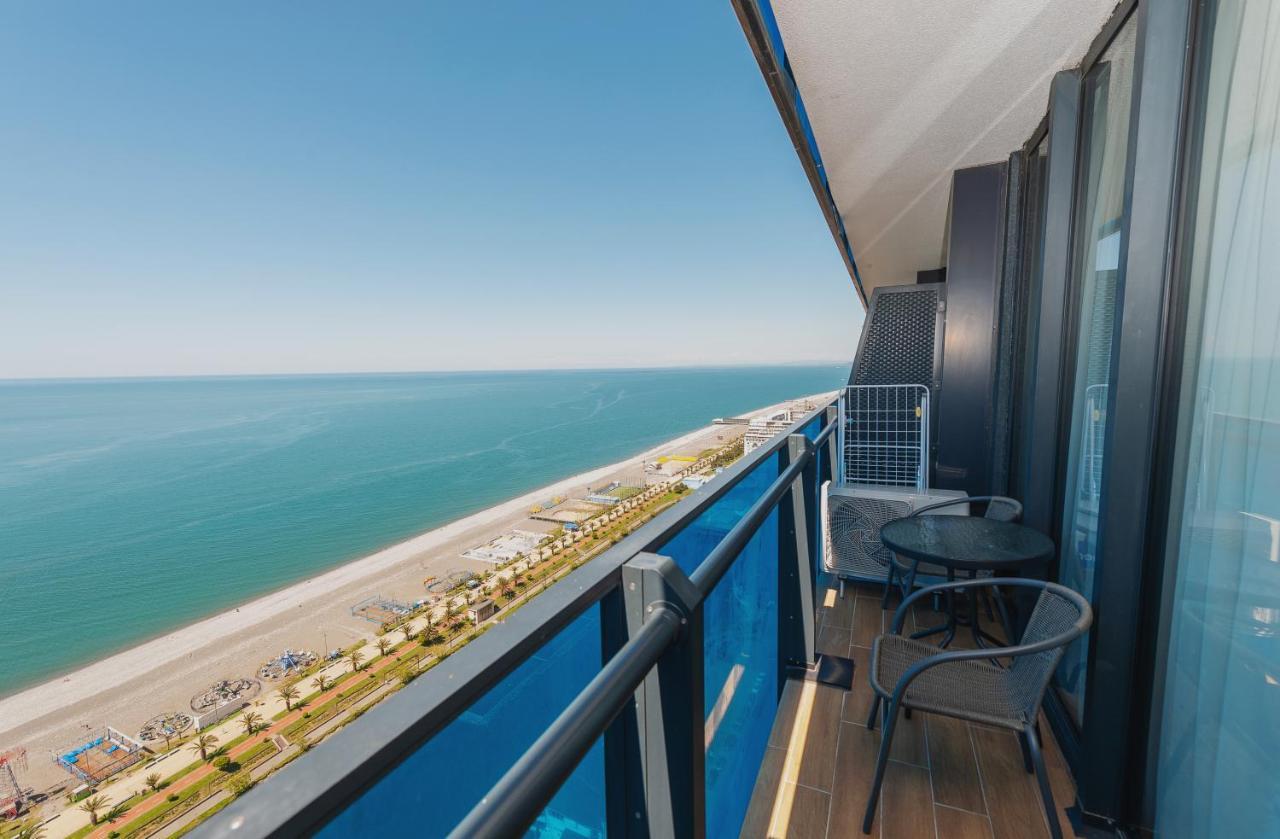 Orbi City Suite Батуми Экстерьер фото